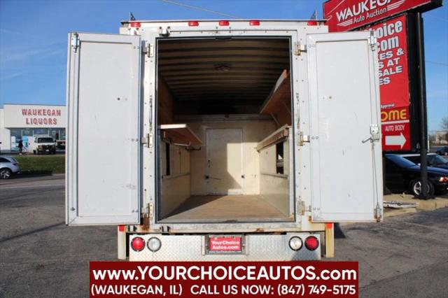 2012 Ford E-350 Cutaway Base