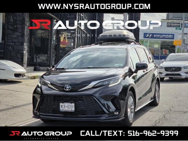 2023 Toyota Sienna XSE for sale in Saint James, NY