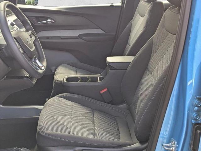 2027 Chevrolet Bolt LT FWD
