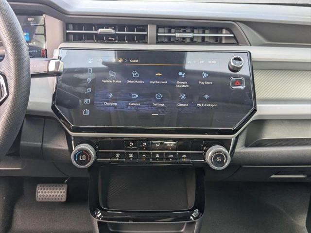 2027 Chevrolet Bolt LT FWD