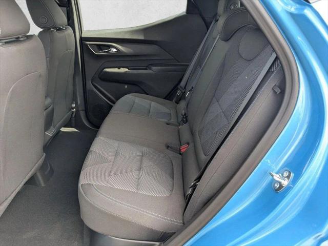 2027 Chevrolet Bolt LT FWD