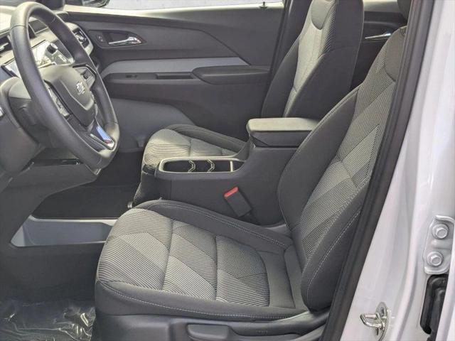 2027 Chevrolet Bolt LT FWD