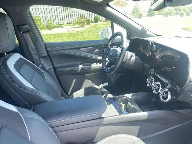 2024 Chevrolet V Blazer eAWD 2LT