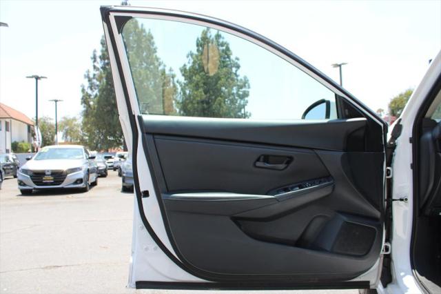 2024 Nissan Sentra S Xtronic CVT