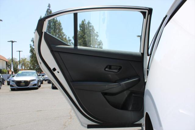 2024 Nissan Sentra S Xtronic CVT