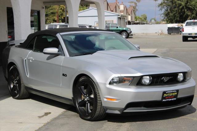 2011 Ford Mustang GT Premium