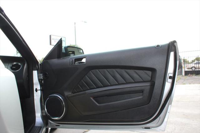 2011 Ford Mustang GT Premium
