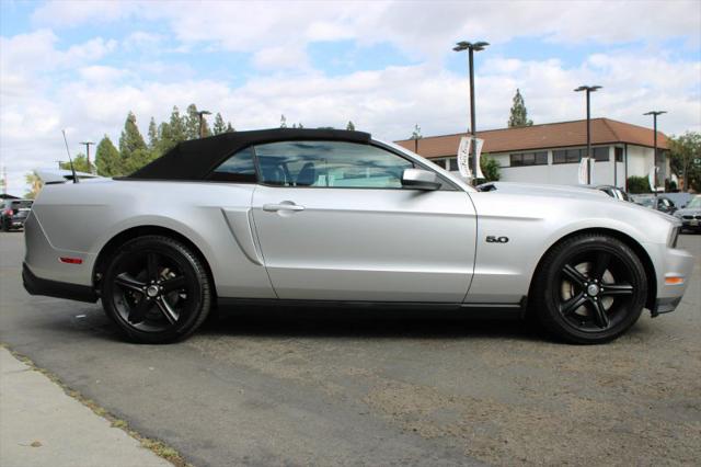 2011 Ford Mustang GT Premium