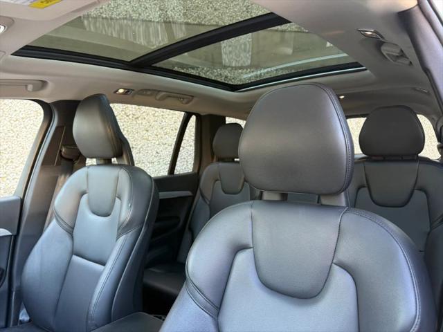 2021 Volvo XC90 T5 Momentum 7 Passenger