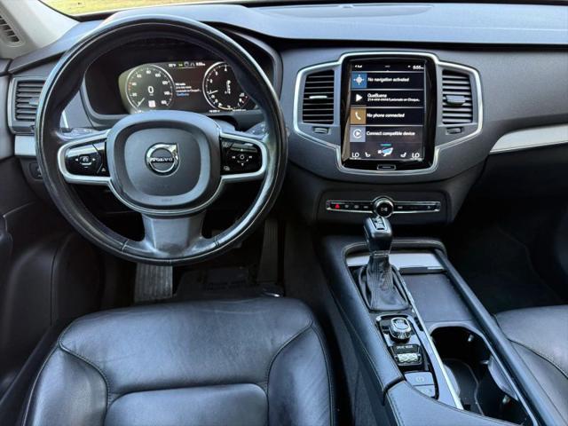 2021 Volvo XC90 T5 Momentum 7 Passenger