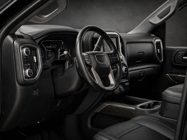 2020 GMC Sierra 2500HD 4WD Crew Cab Standard Bed Denali
