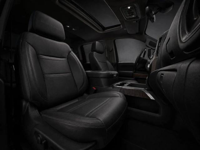 2020 GMC Sierra 2500HD 4WD Crew Cab Standard Bed Denali