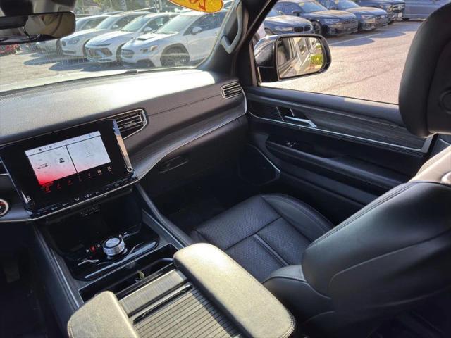 2024 Jeep Wagoneer Series II 4x4