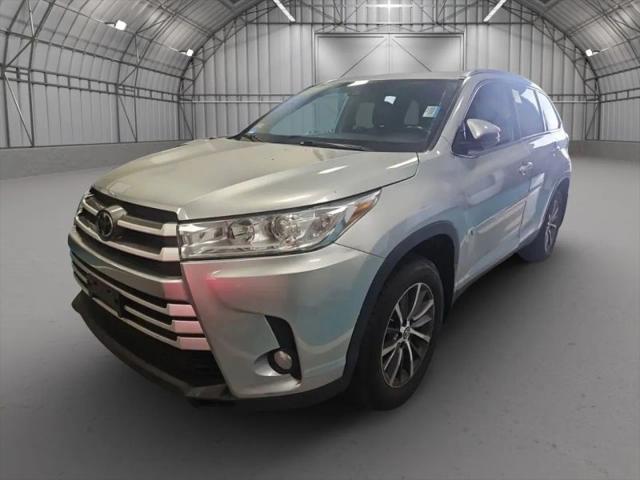 2019 Toyota Highlander XLE for sale in Passaic, NJ