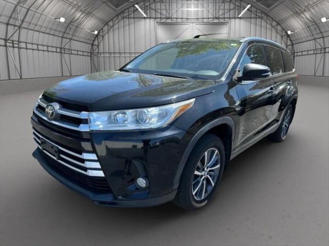2019 Toyota Highlander XLE for sale in Passaic, NJ