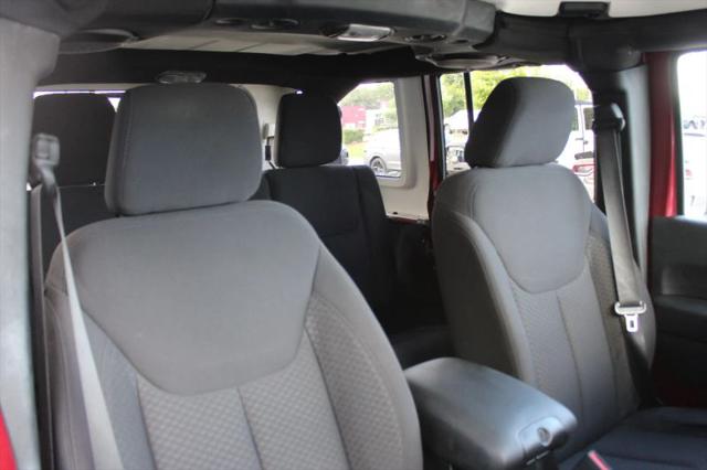 2013 Jeep Wrangler Unlimited Sport