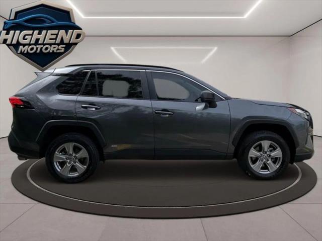 2023 Toyota RAV4 Hybrid LE