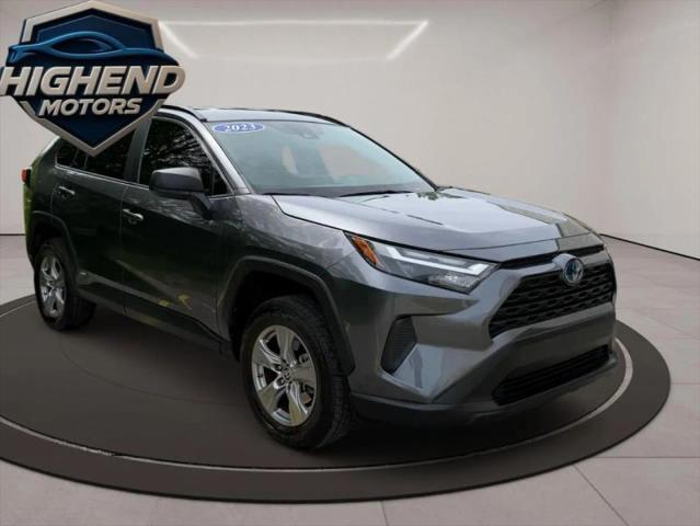2023 Toyota RAV4 Hybrid LE