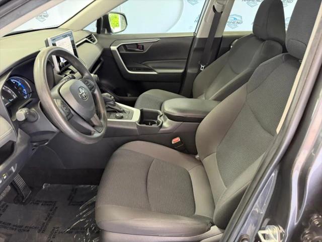 2023 Toyota RAV4 Hybrid LE