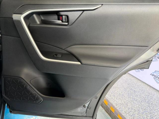 2023 Toyota RAV4 Hybrid LE