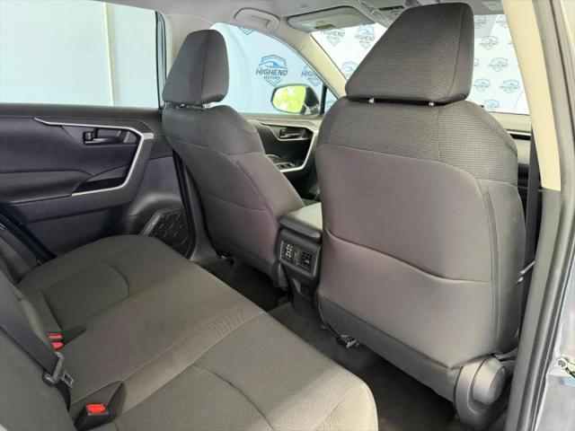 2023 Toyota RAV4 Hybrid LE