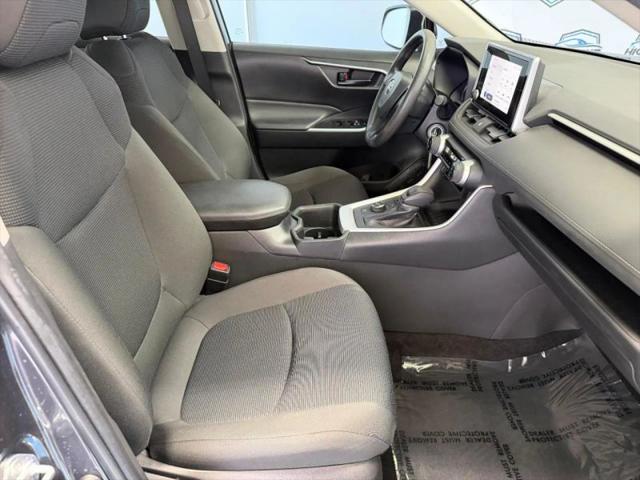 2023 Toyota RAV4 Hybrid LE