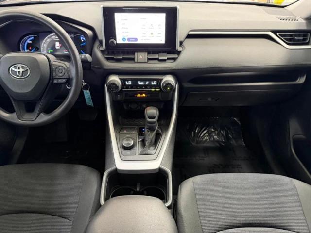 2023 Toyota RAV4 Hybrid LE