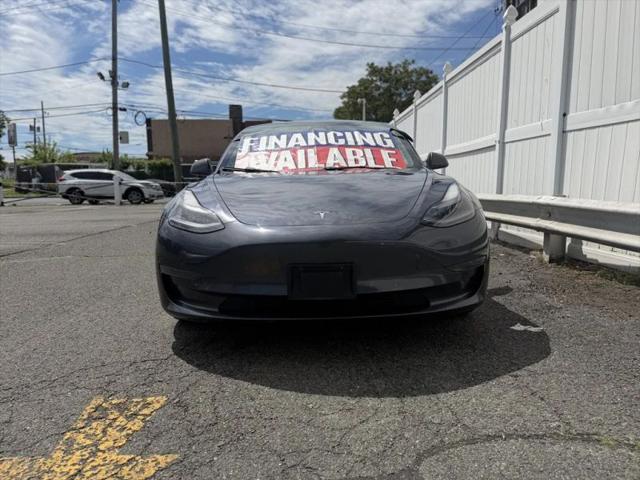 2022 Tesla Model 3 Rear-Wheel Drive