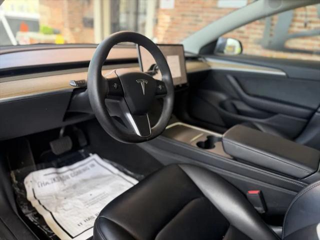 2022 Tesla Model 3 Rear-Wheel Drive