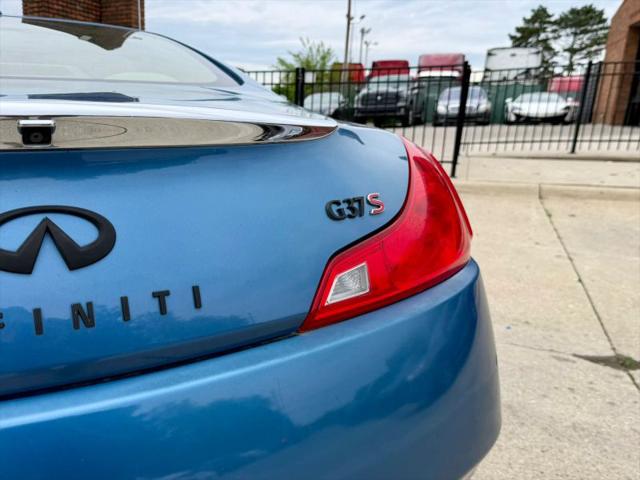 2012 INFINITI G37 Sport