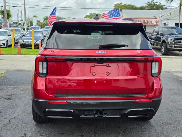 2025 Ford Explorer ST-Line