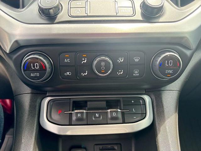 2023 GMC Acadia AWD SLT