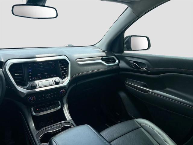 2023 GMC Acadia AWD SLT