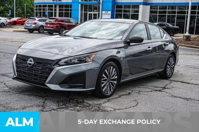 2025 Nissan Altima SV FWD