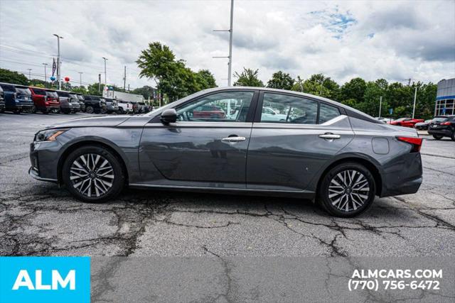 2025 Nissan Altima SV FWD