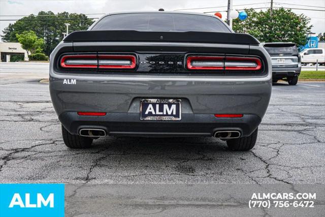 2023 Dodge Challenger SXT