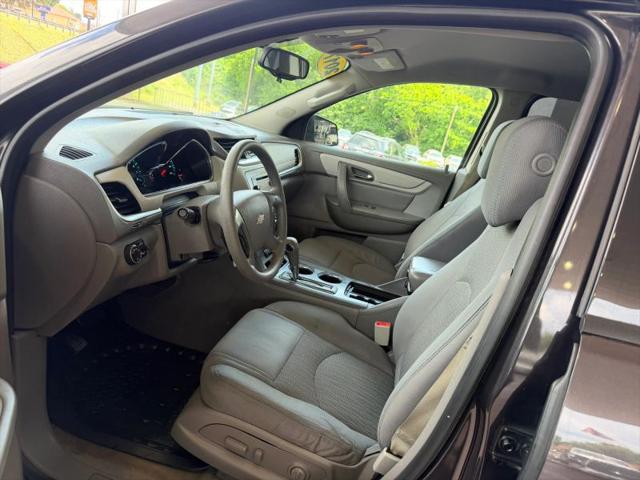 2017 Chevrolet Traverse LS