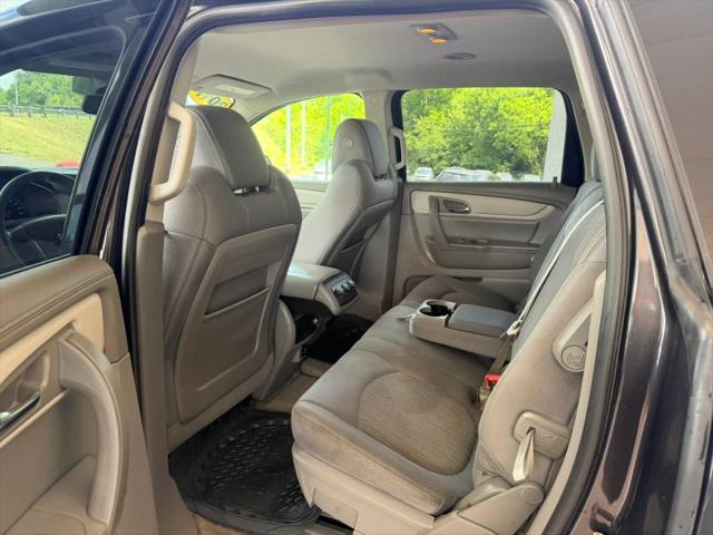 2017 Chevrolet Traverse LS