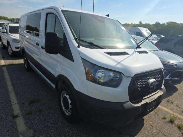 2022 Ford Transit Cargo Van w/RWB