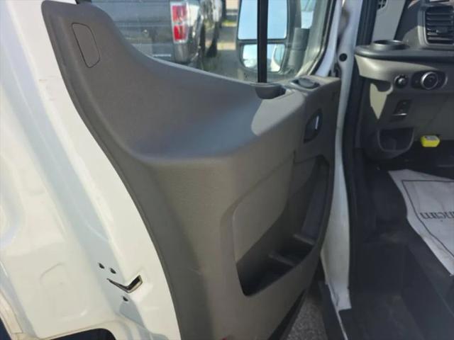 2022 Ford Transit Cargo Van w/RWB