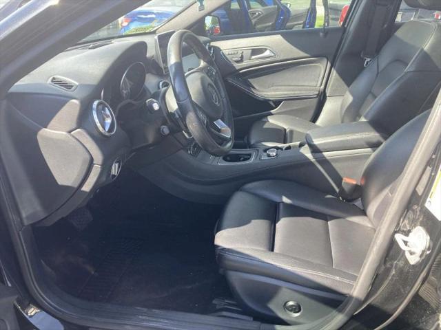 2017 Mercedes-Benz GLA-CLASS GLA 250 4MATIC