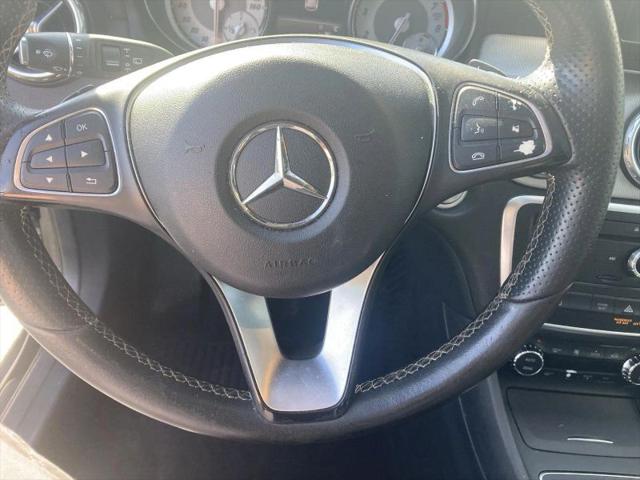 2017 Mercedes-Benz GLA-CLASS GLA 250 4MATIC