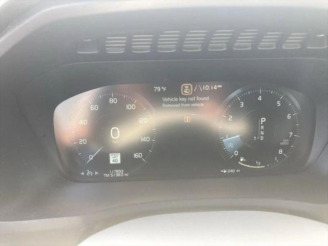 2016 Volvo XC90 T5 Momentum