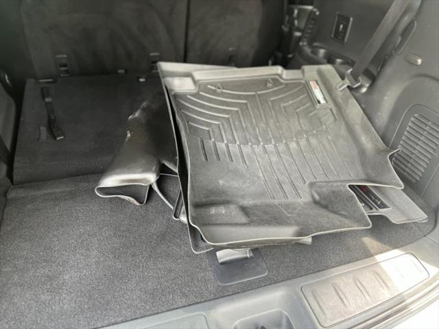 2017 Nissan Pathfinder SL