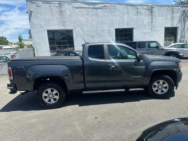 2016 GMC Canyon Base