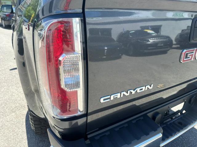 2016 GMC Canyon Base