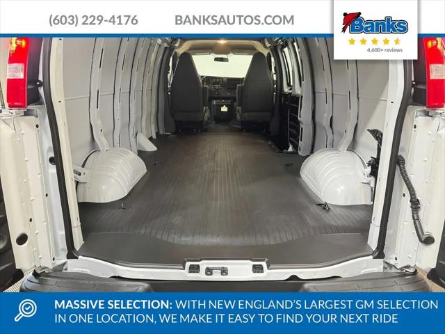 2026 Chevrolet Express Cargo Van 2500 Extended Wheelbase, WT, RWD