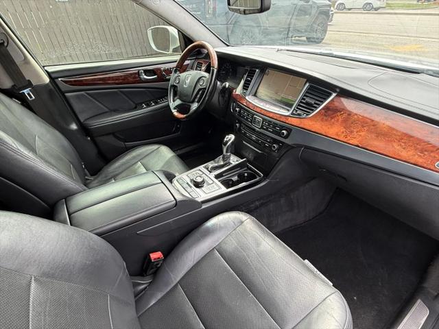 2016 Hyundai Equus Signature