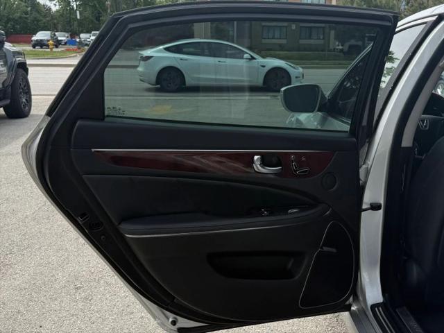 2016 Hyundai Equus Signature