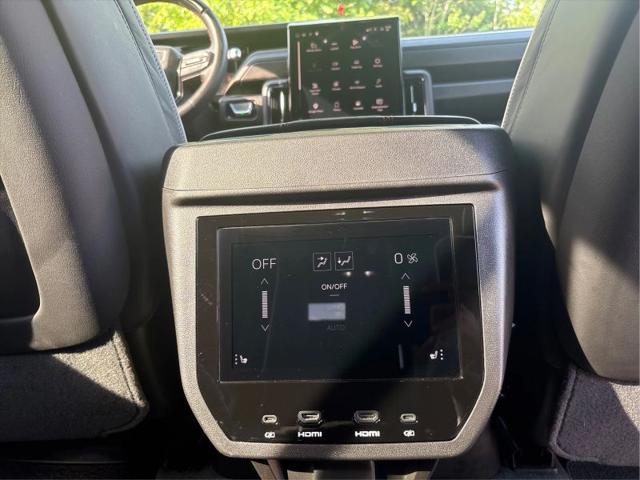 2025 GMC Yukon 4WD AT4 Ultimate